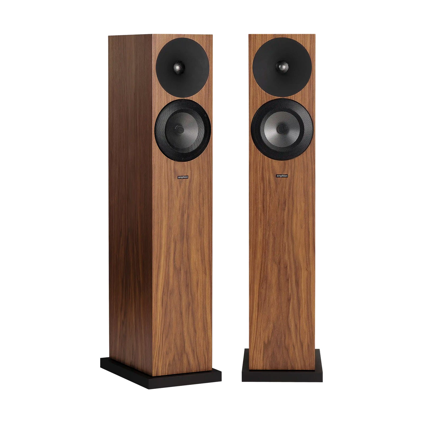 Argon3LX Walnut-Front diagonally