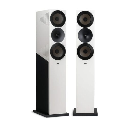 Krypton3X Standard White-Front diagonally-shadow